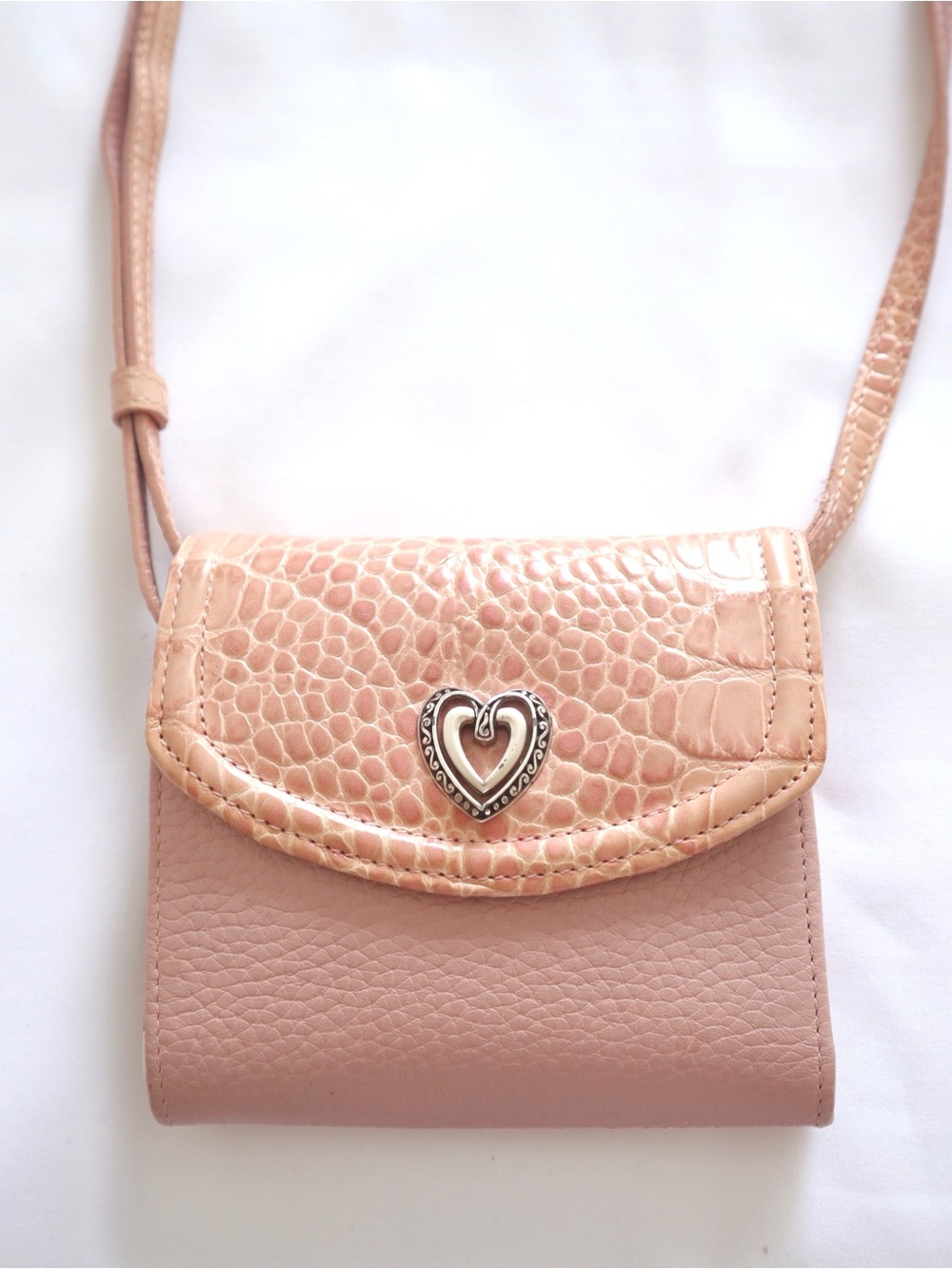 Vintage Brighton Pink Croc Embossed Leather Heart Crossbody Wallet Bag